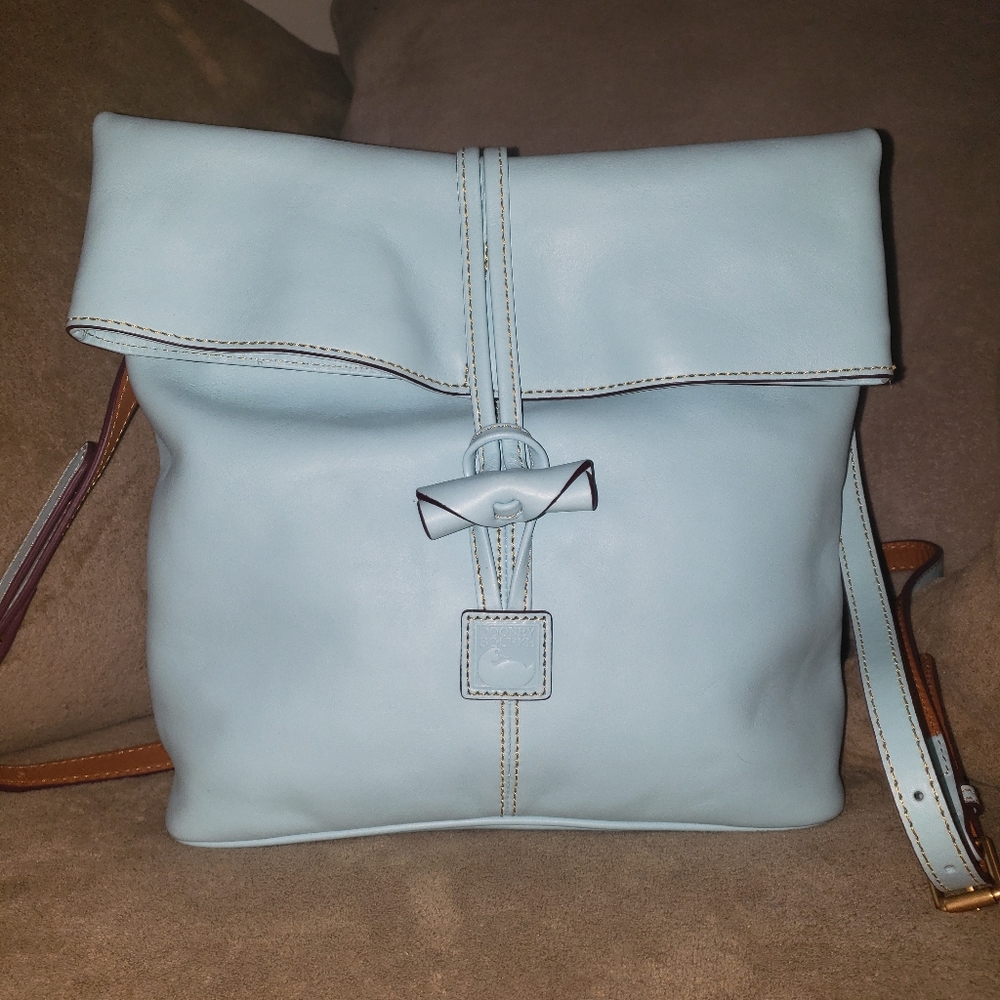 Dooney And Bourke Florentine Medium Toggle Crossbo